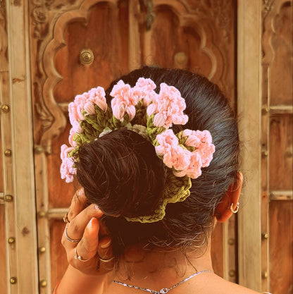 Avnyara by Art Tales Handmade Crochet Gajra for Women | Reusable Floral Juda/Bun Hair Accessory | Bridal Wedding Festive | Available in 4 Shades