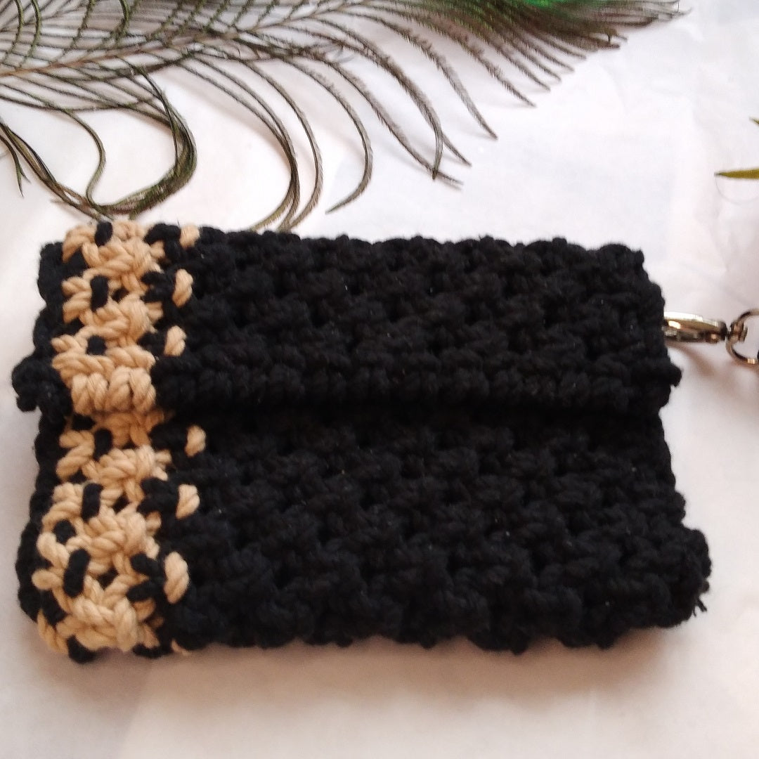 Handcrafted Cards Wallet for Women | Stylish Credit Card Holder with Magnetic Closure | Compact Ladies Wallet for Cash & Cards