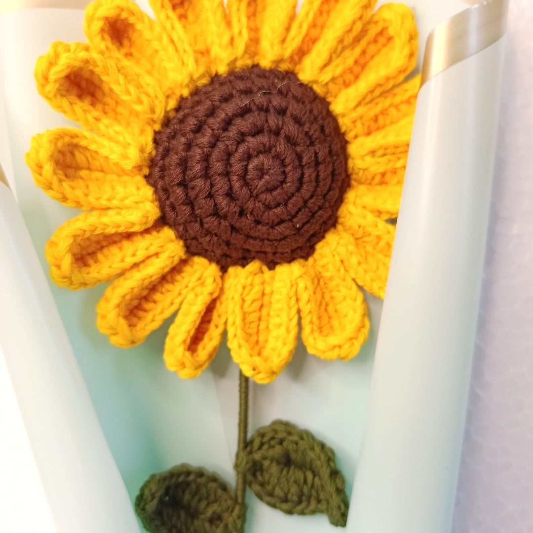 Handcrafted Crochet Pacino Sunflower Stick – Elegant Sky Wrap, 8-Inch Flower, Perfect Gift for Special Occasions