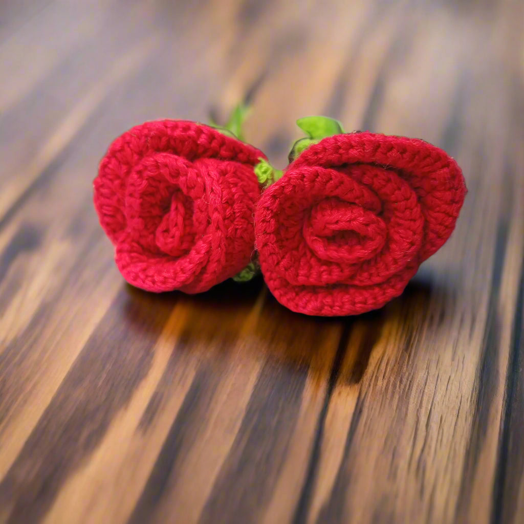 Handcrafted Red Crochet Rose in Elegant Light Gray Wrapping | Gift for Special Occasions | Valentine's Day Gift | Anniversary Gift | Birthday Gifts