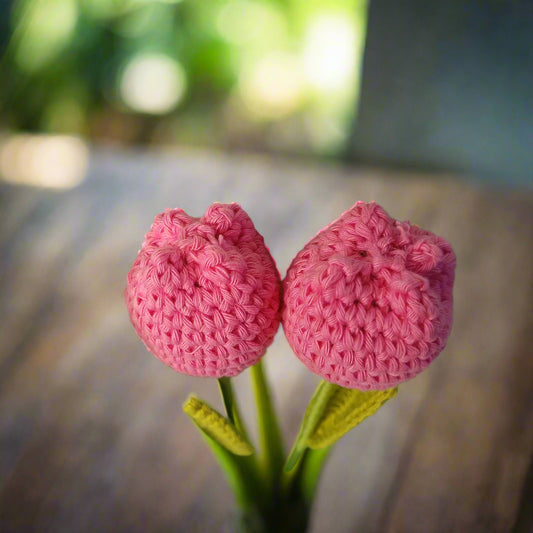 Set of 2 Handcrafted Pink Crochet Tulip Flowers – Elegant Gift-Ready Bouquet, 8-Inch Flowers
birthday gifts | valentines day gifts | gifts for her